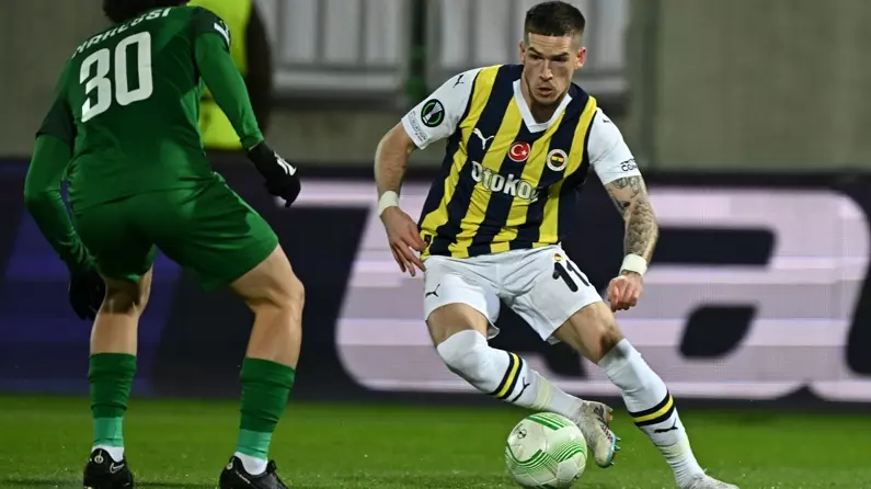 Fenerbahçe ilk mağlubiyetini aldı