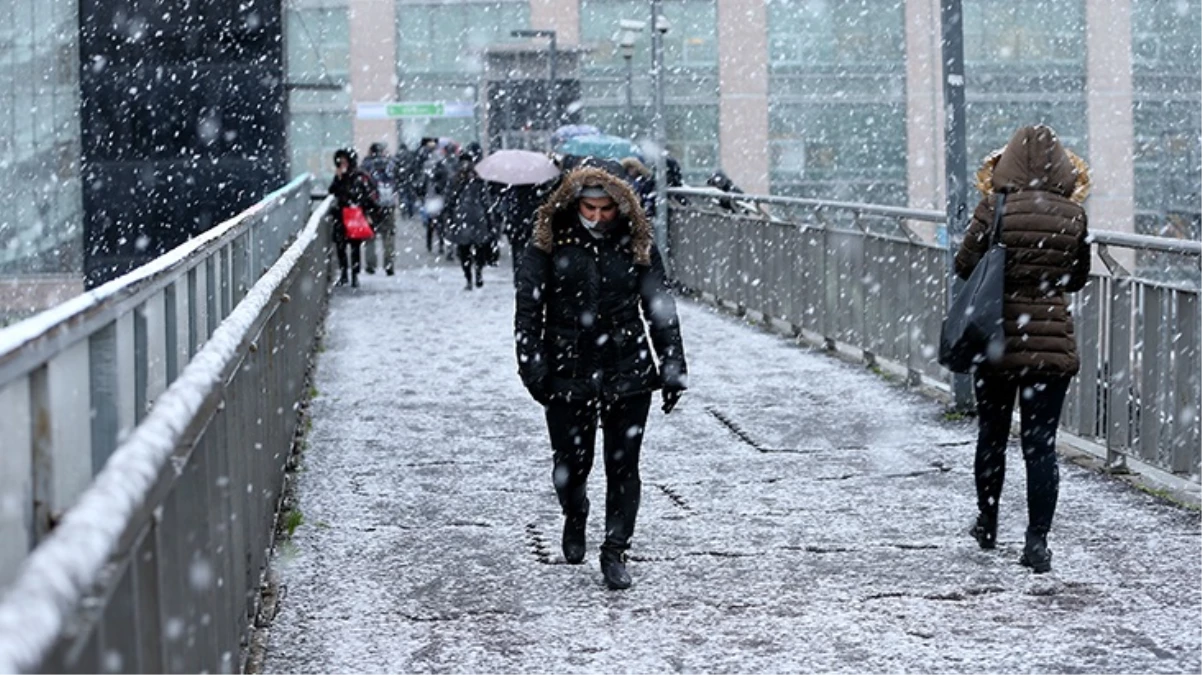 Meteoroloji tarih verdi! İstanbul'a pazar günü kar geliyor