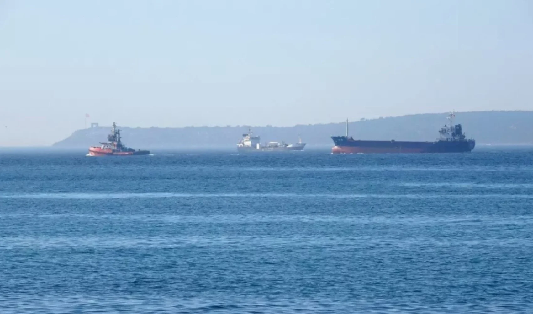 Kocaeli’ye gelen akaryakıt tankeri makine arızası yaptı