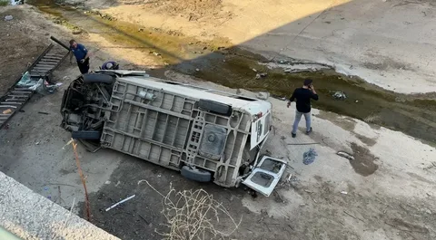 Bursa’da dehşet minibüs kazası! Görüntüler ortaya çıktı